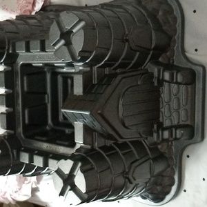Nordic Ware Castle Bundt Cake Pan